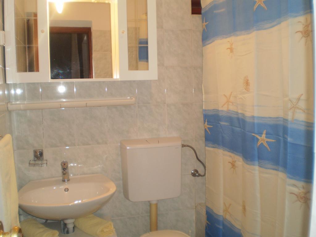 Apartments Kuzman ดูบรอฟนิก ภายนอก รูปภาพ
