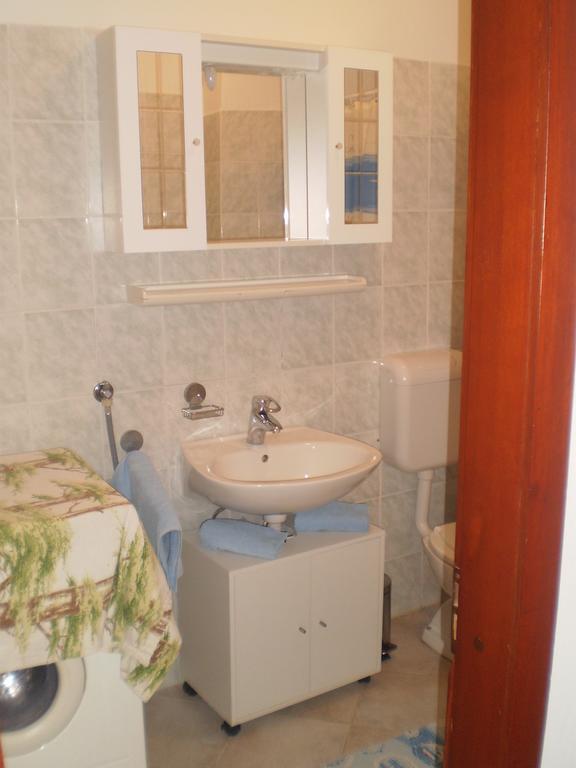 Apartments Kuzman ดูบรอฟนิก ภายนอก รูปภาพ