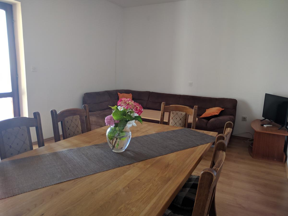 Apartments Kuzman ดูบรอฟนิก ภายนอก รูปภาพ