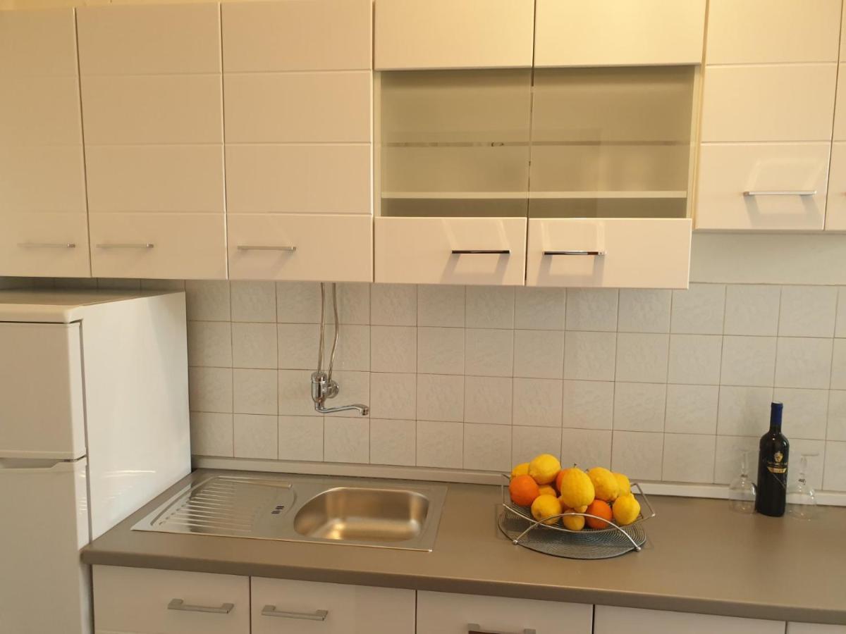 Apartments Kuzman ดูบรอฟนิก ภายนอก รูปภาพ